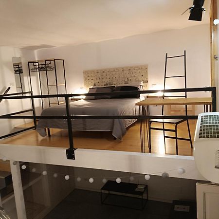 Dimora Ateneo - Nel Centro Della Citta Bari Zewnętrze zdjęcie
