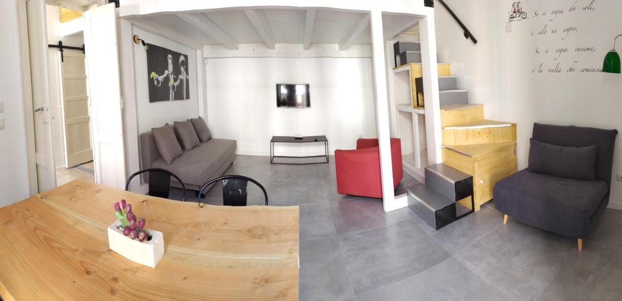 Dimora Ateneo - Nel Centro Della Citta Bari Zewnętrze zdjęcie